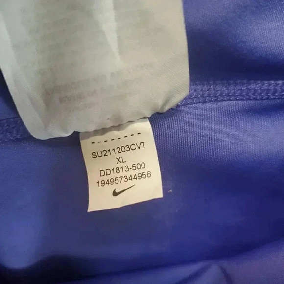 Nike Dri Fit Mid-Rise Size XL Tight Fit Crop Training Pants DD1813-500 Purple - Picture 4 of 16